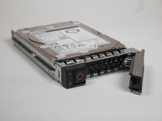 Buy 400-ATIQ Dell - Hard drive - 900 GB - SAS 12Gb/s