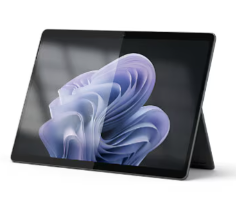 Buy Microsoft Ultra 5 135U, 16GB DDR5, 256 SSD, 13 Inch QHD, Win 11 Pro, Black